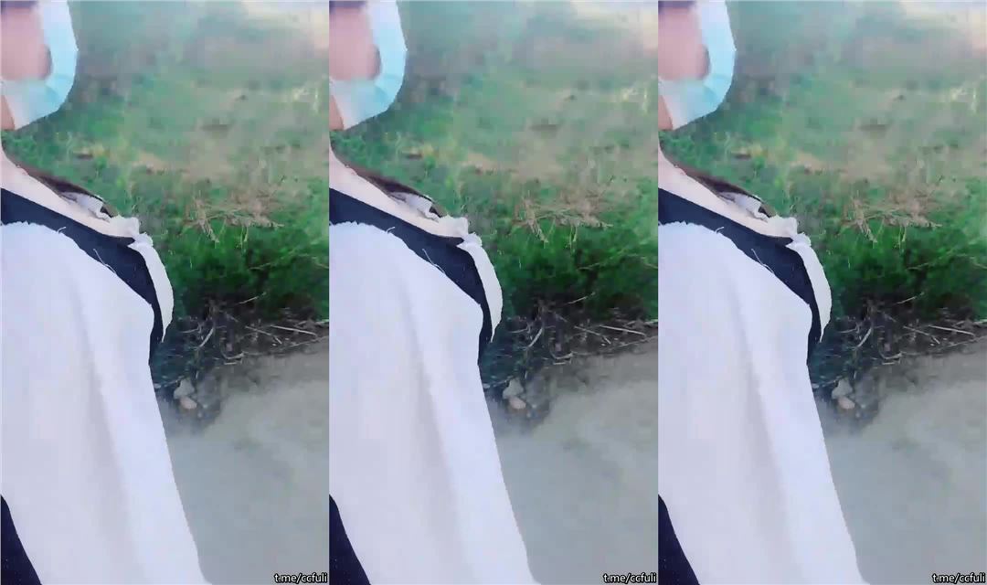 东北乡村猎艳，地里干活的大叔们有福了，骚逼勾搭，菜地里无套开干，赚到了
