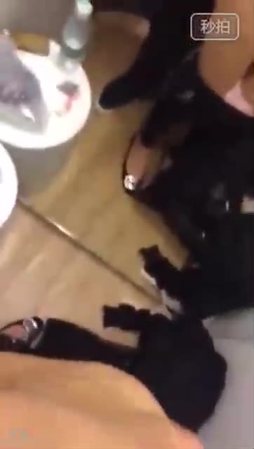 曾经疯传网络的北京三里屯优衣库试衣间不雅视频流出事件