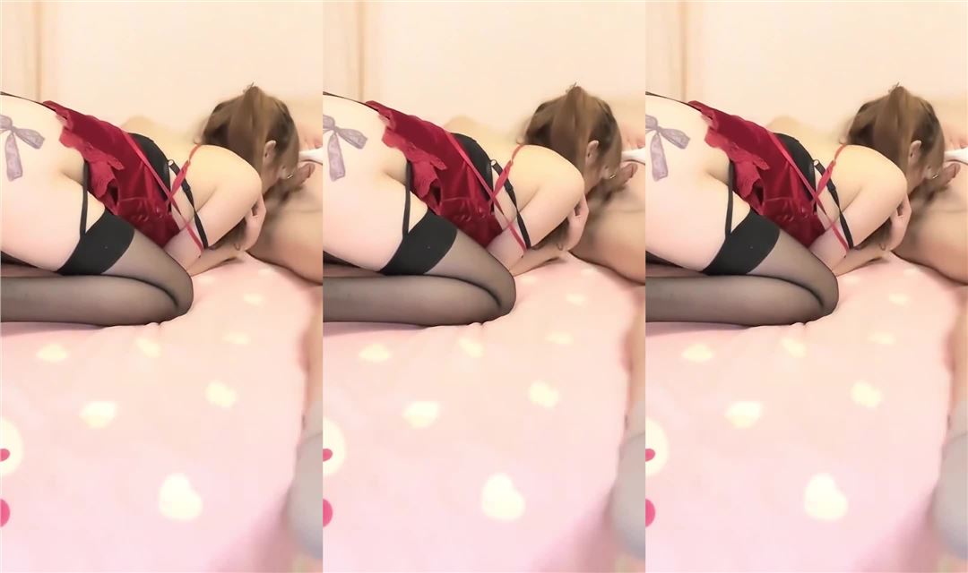 眼镜黑丝少妇 快点 快点操 身材苗条在家撅着屁屁被小哥无套输出 口爆颜射