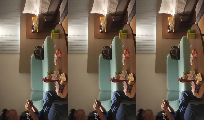 美腿外围骚女，连体网袜蹲着深喉，扶着浴室门后入，高跟鞋扛起双腿猛操打桩机