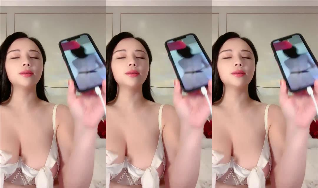 粉嫩大奶御姐 直播诱惑