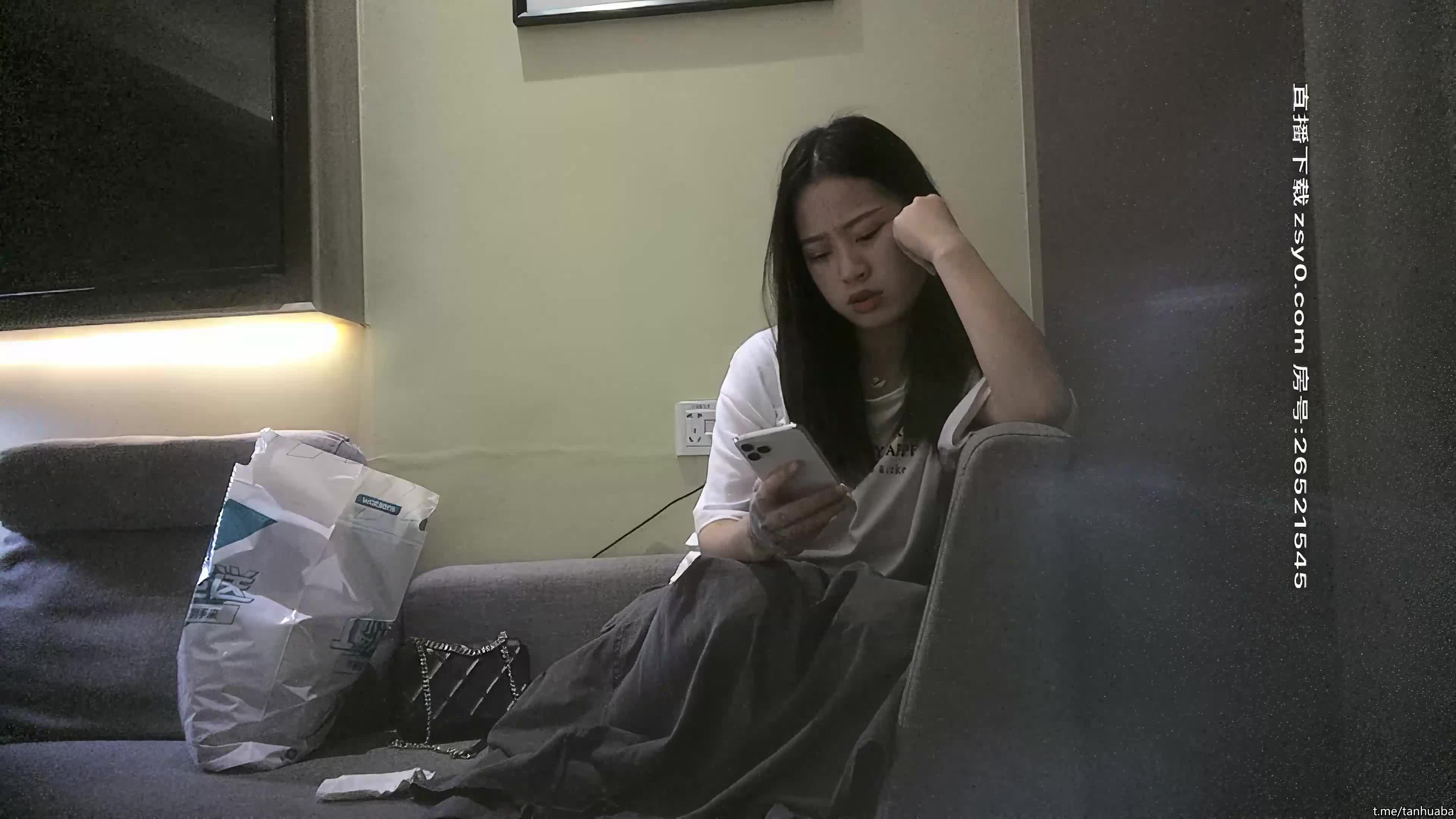 91沈先生，老金老金约操清纯一线天小姐姐，外表清纯床上超级骚