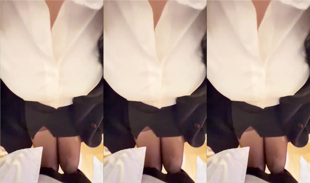 小伙酒店约炮身材不错的美女同事 玩足交啪啪啪换上情趣黑丝再来一炮