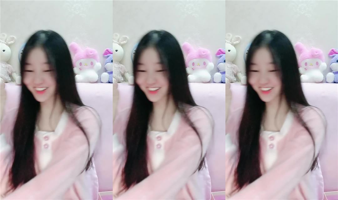 气质尤物美少女！难得收费房诱惑！白嫩美乳，毛毛挺多超粉嫩穴，近距离特写，从下往上拍摄